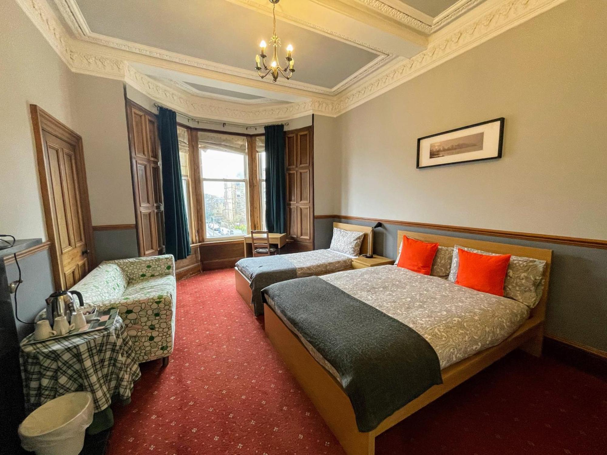 Airdenair Guest House Edinburgh Bagian luar foto